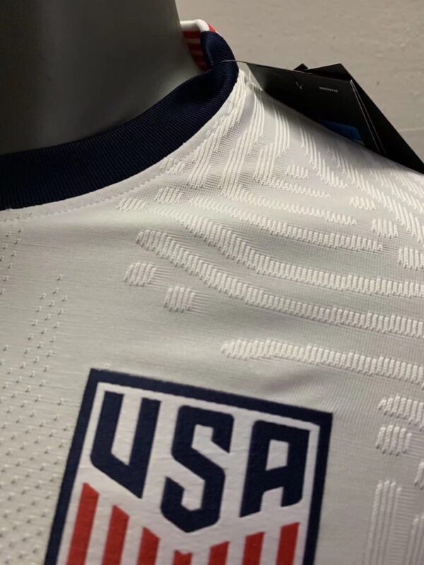 La maglia ufficiale 2020-2022 della USMNT (REPLICA) - MLS Magazine Italia